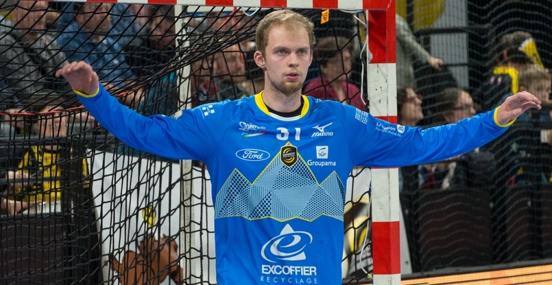 Франция. "Шамбери" продлил контракт с вратарем Жюльеном Мейером