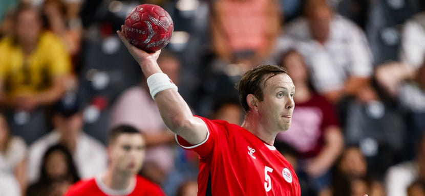 Мужская сборная Норвегии добилась третьей победы подряд. Сегодня скандинавы с минимальной разницей были сильнее венгров