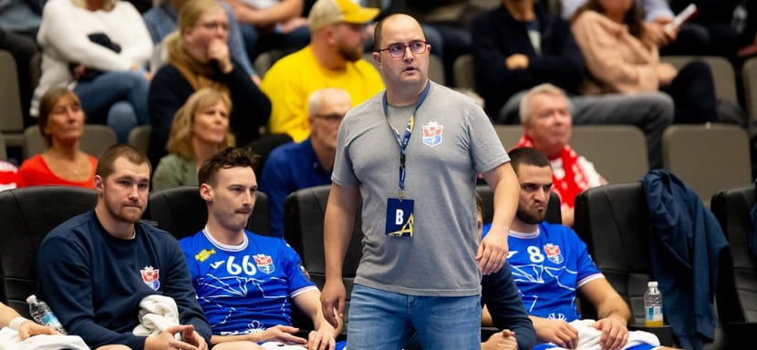 Лига чемпионов. Даниэль Гордо: "Эльверум" — это скандинавский стиль. Много двигаются, активно бегут вперед. При этом не забывают хорошо обороняться"