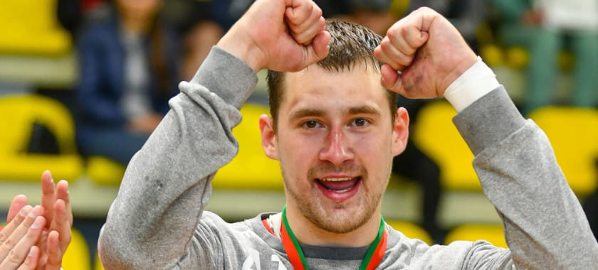 Беларусь. "Гомель" объявил об уходе голкипера Владимира Корсака. Вратарь продолжит карьеру в греческом клубе "Монте Драма"