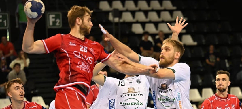 10 голов российского разыгрывающего Игоря Карлова помогли "Татрану" обыграть "Поважску Быстрицу" в матче чемпионата Словакии