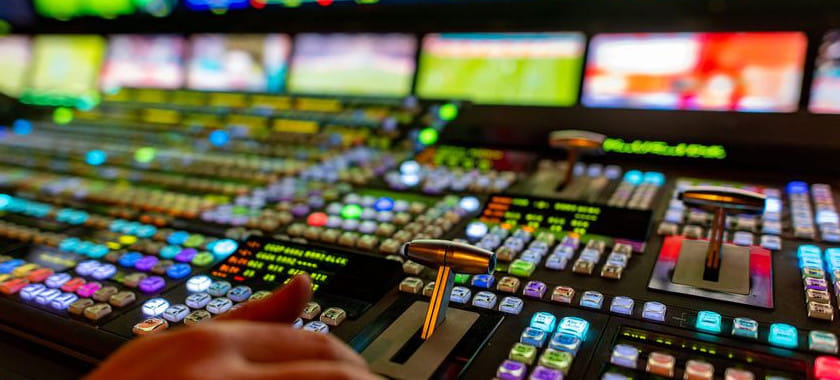 Федерация гандбола Румынии обязала команды мужского и женского высших дивизионов транслировать домашние матчи на клубных ресурсах