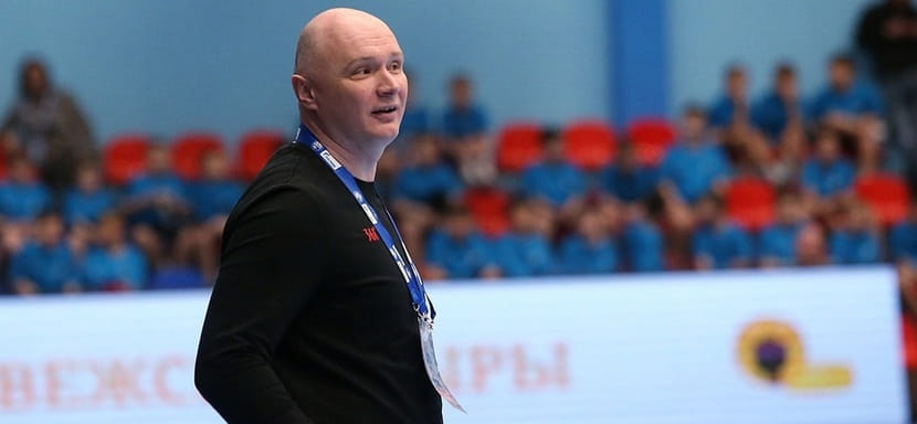 Экс-рулевой "Аиста Китая" Олег Шарейко вновь возглавил БГУФК-СКА
