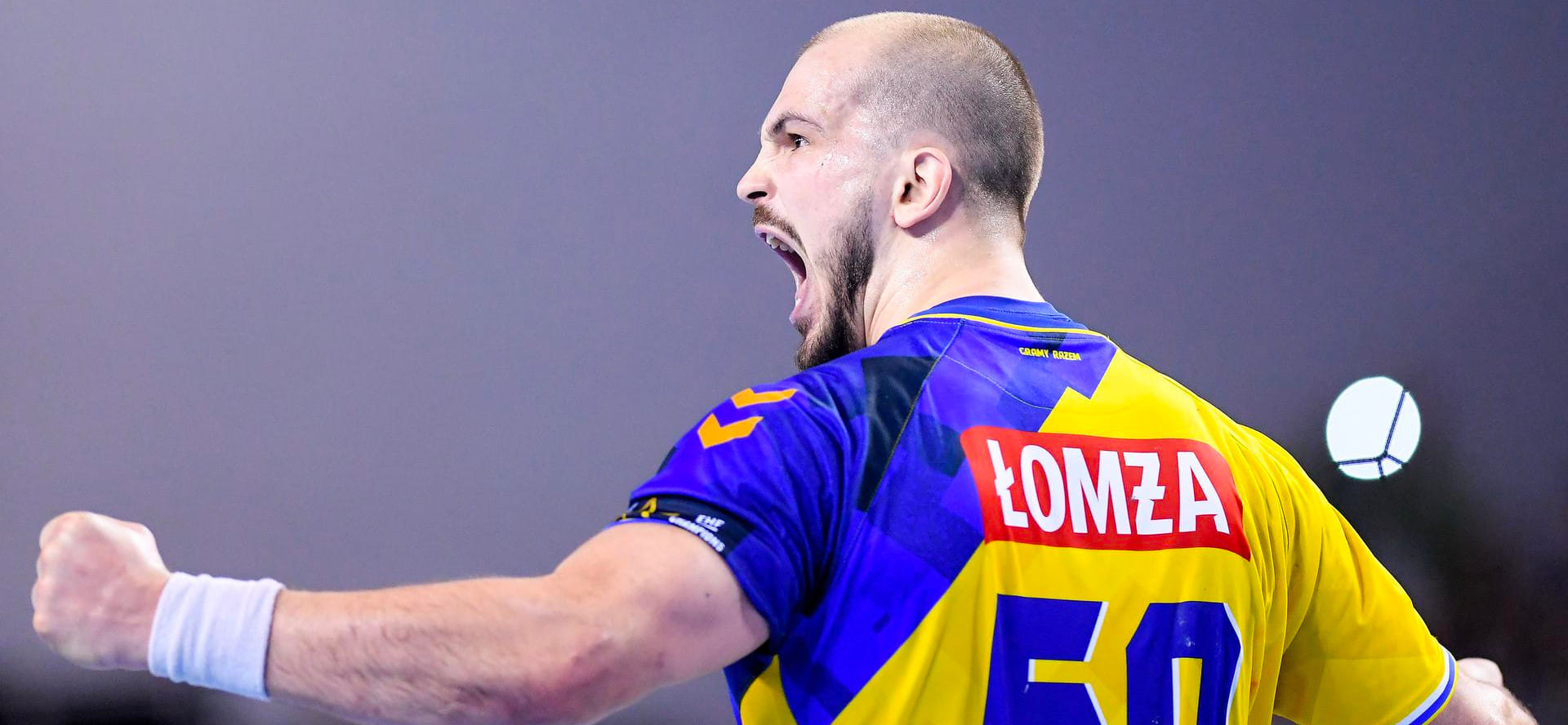 Норвежский портал TV2 представил топ-50 гандболистов по итогам 2022 года. Белорус Артём Королёк назван лучшим линейным мира