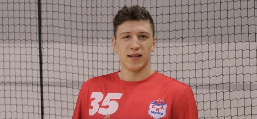 Беларусь. Украинский линейный Александр Онуфриенко покидает минский СКА. Уроженец Запорожья пришел в клуб в феврале 2020 года