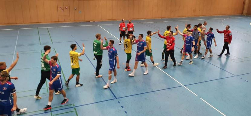 Товарищеский матч. "Мотор" потерпел первое поражение на немецком сборе, уступив хагенскому "Айнтрахту". Игорь Турченко забросил 7 мячей