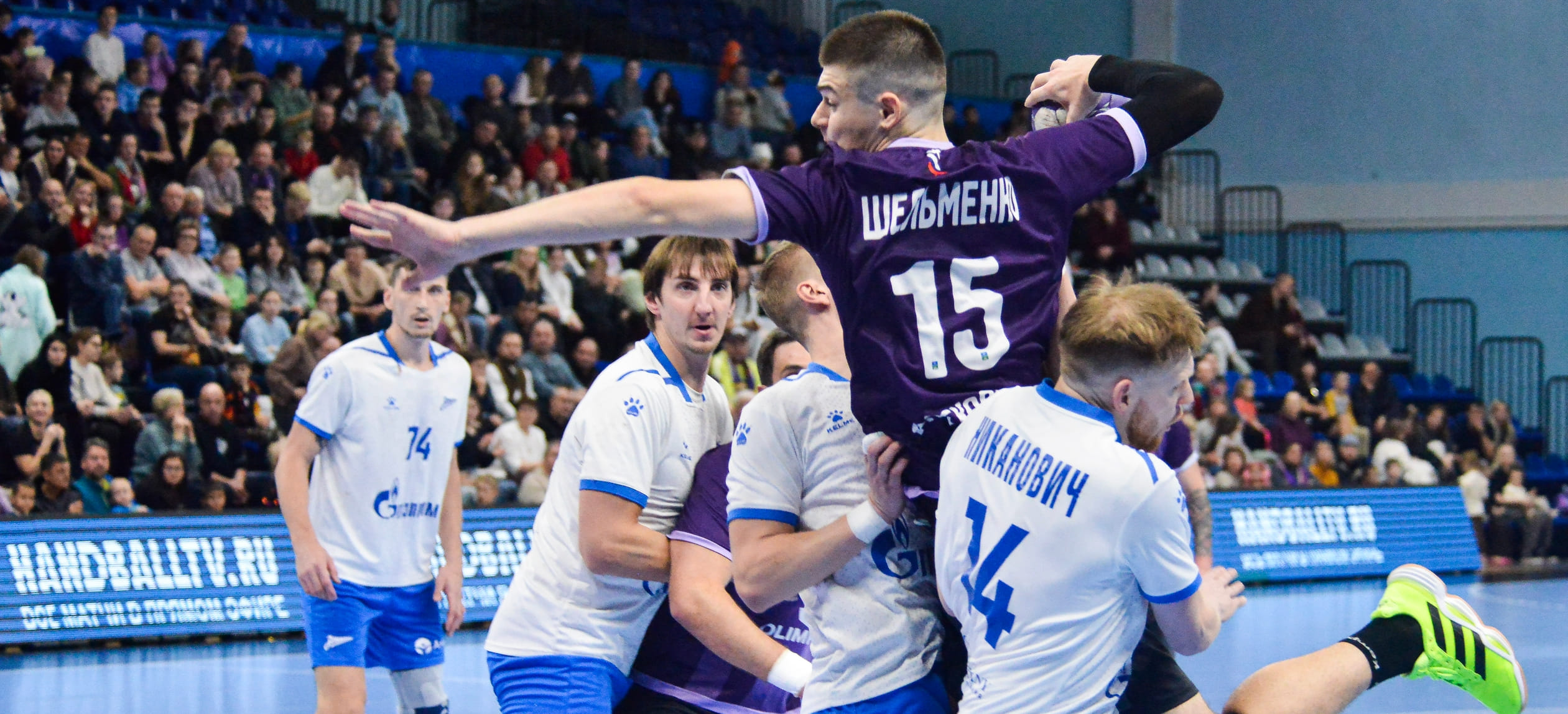 Исландские звёзды против "Барсы", ЦСКА против СКИФа. Что смотреть на неделе, трансляции плюс прогноз эксперта