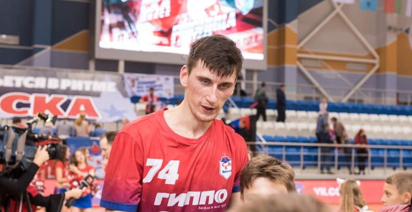 Беларусь. Вячеслав Бохан: "Благодаря тренерскому штабу, который тогда разглядел во мне что-то, чего я сам не видел, я стал игроком сборной"