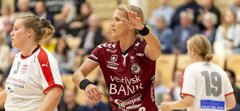Дания. Линейная "Рингкебинга" (Д2) Камилла Фангель заменит Сару Иверсен в "Хернинге-Икасте"