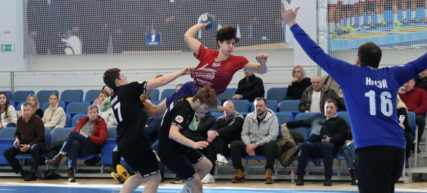 МОГК на выезде обыграл МАЗ-"Оршу", БГУФК-СКА разобрался с "Крононом" в матчах субботы в чемпионате Беларуси