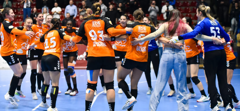 "Глория Бистрица" сокрушил "Залэу", "Бухарест" Валерии Масловой потерял первое очко в женском чемпионате Румынии-2025/26