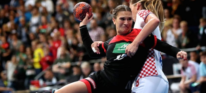 Юлия Бенке: "Я сделала большой шаг в гандбольном развитии и жду еще большего в ближайшие месяцы — мне очень хорошо в "Ростов-Доне"