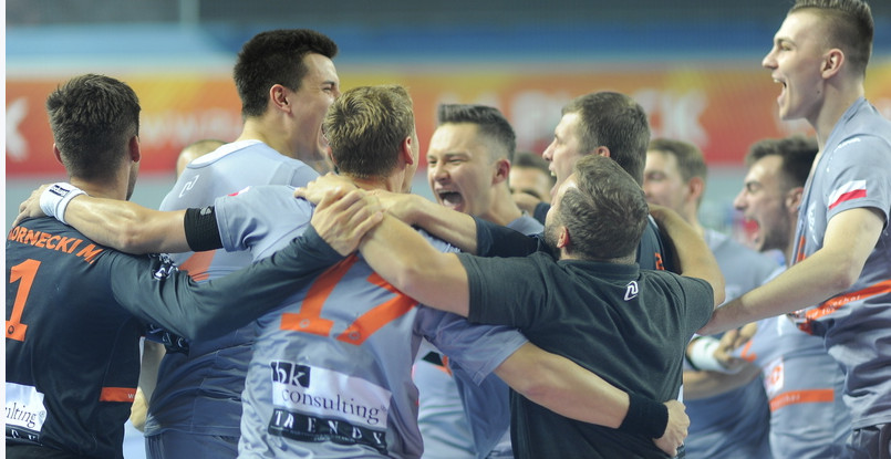 Галопом по Европе. Потоцкий был надежнее Омбрадоса