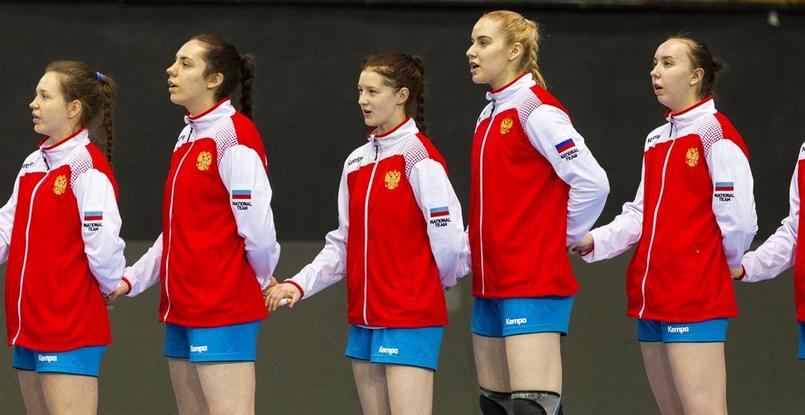 В расширенную заявку на чемпионат Европы главком девичьей сборной России Любовь Сидоричева включила 28 гандболисток