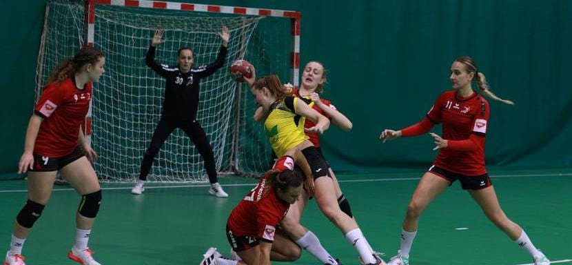 Украина. "Галичанка" добилась пятой победы подряд в чемпионате, "Днепрянка" одолела "Карпаты"