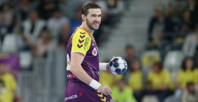 Франция. Боснийский линейный Сеньямин Бурич продолжит карьеру в "Нанте"