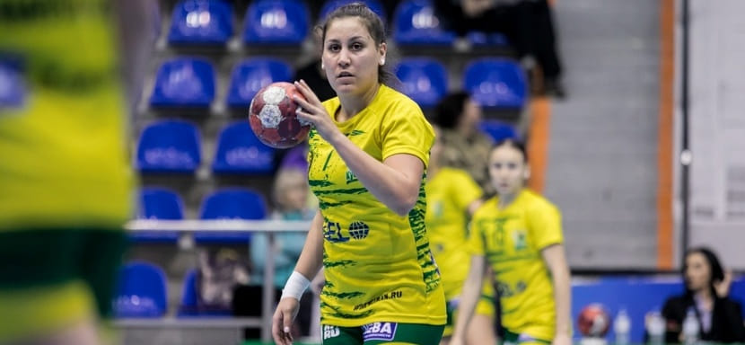 Olimpbet Суперлига. Правая крайняя "Кубани" Диана Голуб повредила колено и не смогла доиграть матч с "Университетом" (ВИДЕО)