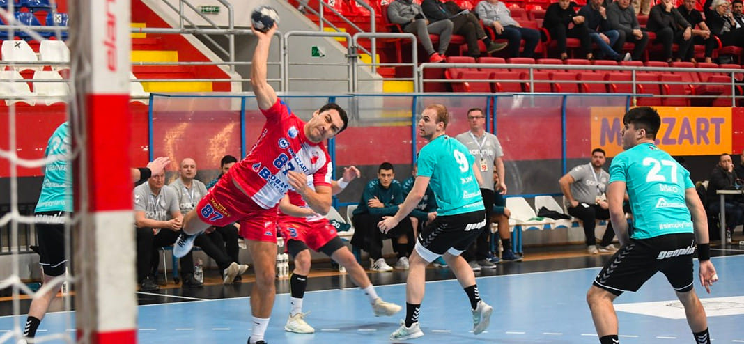 Кубок ЕГФ. 7 заброшенных мячей белоруса Бориса Пуховского помогли "Войводине" вновь обыграть "Горенье" и выйти в полуфинал турнира