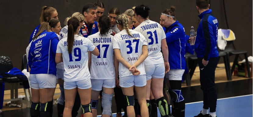 ЧЕ-2022. Сборная Португалии, уступая после первой половины два мяча, нанесла повторное поражение команде Словакии