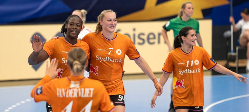 "Дебрецен" в ответном матче раунда плей-офф ЛЧ сыграл вничью с "Оденсе" в гостях, но в четвертьфинал прошла датская команда