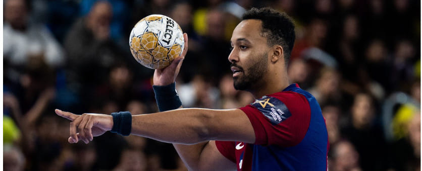 Лига чемпионов. Двойной праздник "Барселоны": победа над "Вислой" к 80-летию команды