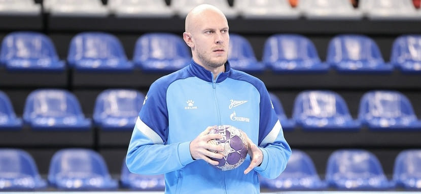 Разыгрывающий сборной Беларуси Артём Кулак признан лучшим игроком "Зенита" по итогам октября