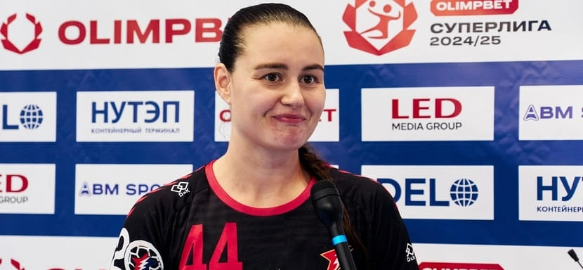 Левая полусредняя Кристина Бельчикова признана лучшим игроком сентября в составе "Звезды"