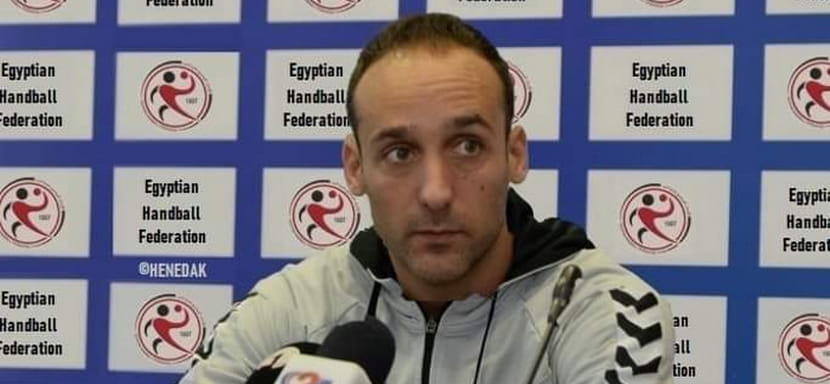 Роберто Гарсия Паррондо о "7 на 6": "Гандбол становится более привлекательным, когда меняется способ атаки или защиты команды"