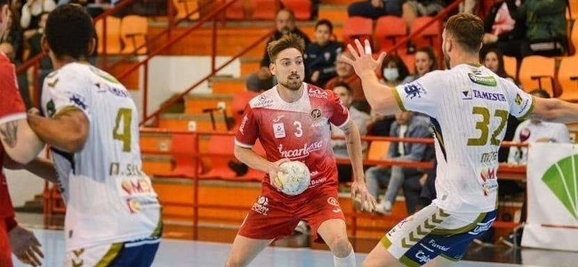 Испания. 25-летний разыгрывающий Серхи Мач продолжит защищать цвета "Куэнки"