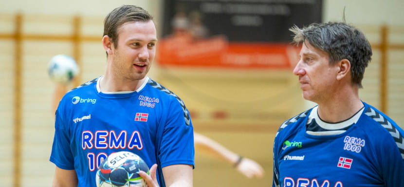 ЧЕ-2024. Травмированный полусредний "Киля" Сандер Сагосен включён в состав сборной Норвегии. Йонас Вилле представил список на матчи квалификации