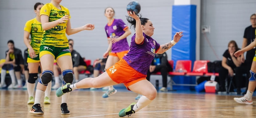 Россия. Мария Тарасова: "Больше всего мне нравятся Полина Горшкова и Юля Манагарова, слежу за ними, за их техникой, что-то подсматриваю"