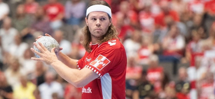 Источник: неизвестный клуб из Саудовской Аравии предложил датчанину Миккелю Хансену зарплату в 6 миллионов долларов