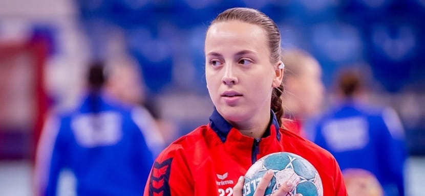 Линейная московского ЦСКА Валентина Томилина будет выступать за звенигородскую "Звезду" до конца сезона на правах аренды