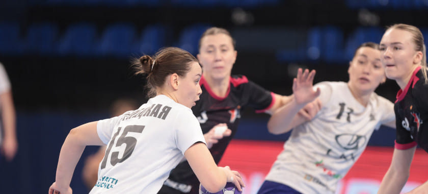 "Ростов-Дон" обыграл "Кубань в южном дерби. "Лада" победила в Чехове, "Астраханочка" — в Майкопе в матчах Суперлиги