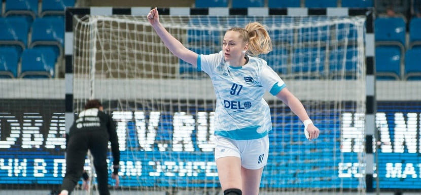 Анастасия Зотина: "У меня был спровоцированный тромбоз. Сейчас прохожу лечение после операции" (ВИДЕО)