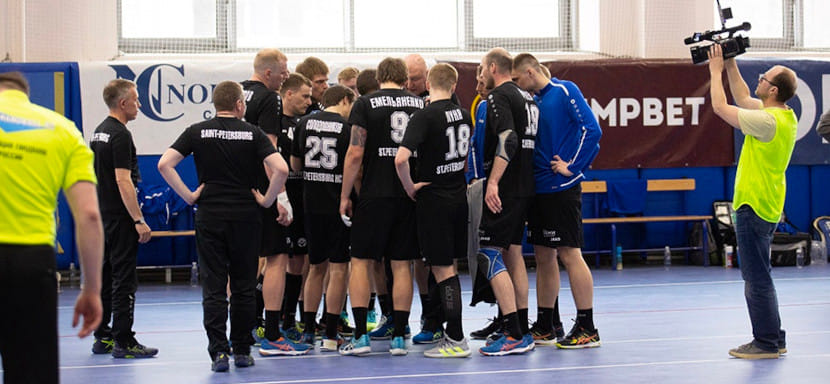 Olimpbet Cуперлига. Тренер "Невы" Константин Андреенко: "После перерыва команда вышла с совсем другим настроем. Игроки перестали бросать" (ВИДЕО)