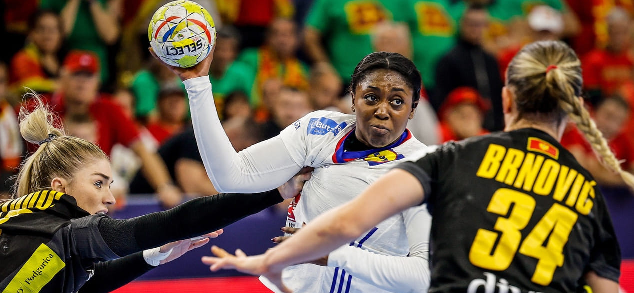 ЧЕ-2022. Грас Заади: "Я надеюсь, что длина нашей скамейки станет решающим фактором. Если играют одни и те же, то они устают и ошибаются"