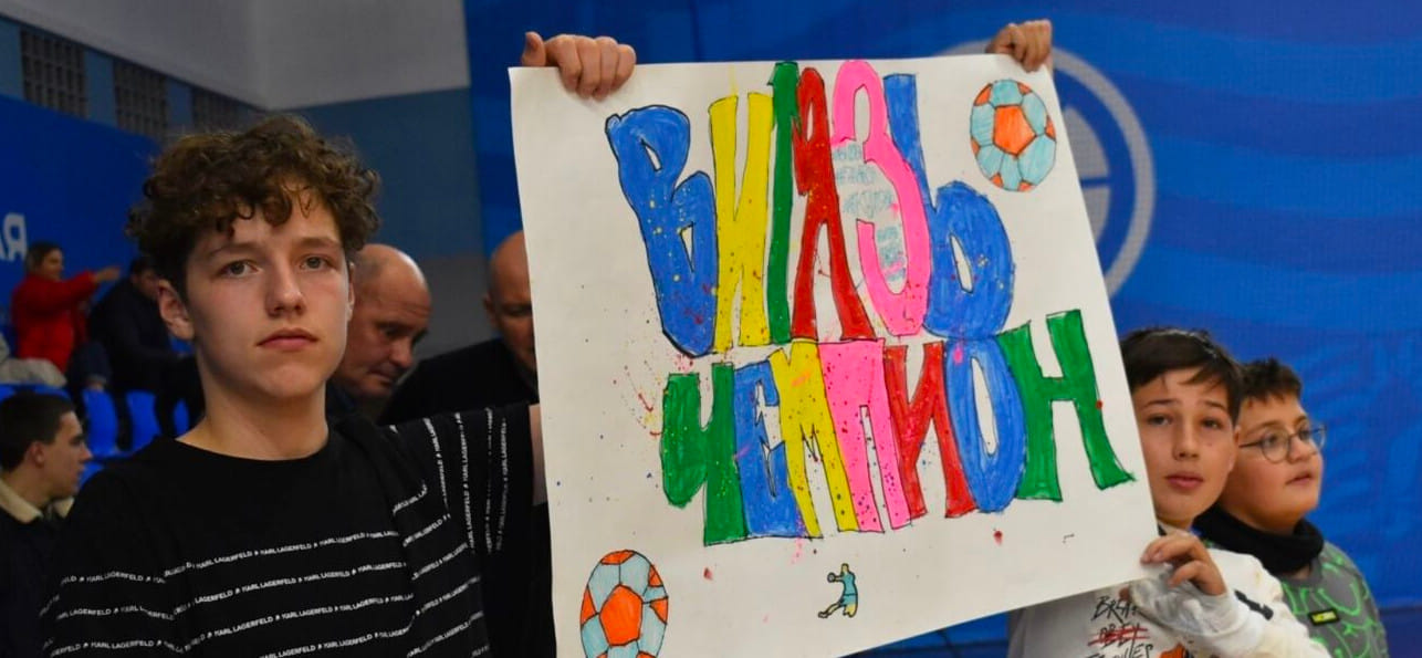 Первая лига. "Витязь" досрочно стал победителем в зоне "Дальний Восток" и вышел в финальный этап турнира