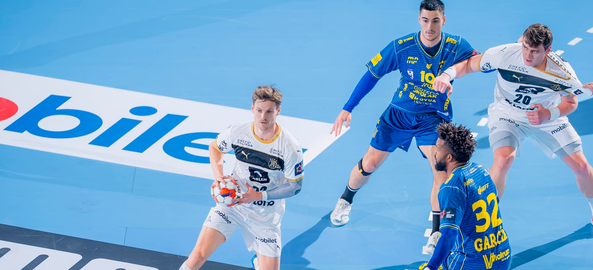 Немецкая пара уже в четвертьфинале, "Мельзунген" Кулеша вновь проиграл. А спасёт ли Вайлупов "Бенфику"?