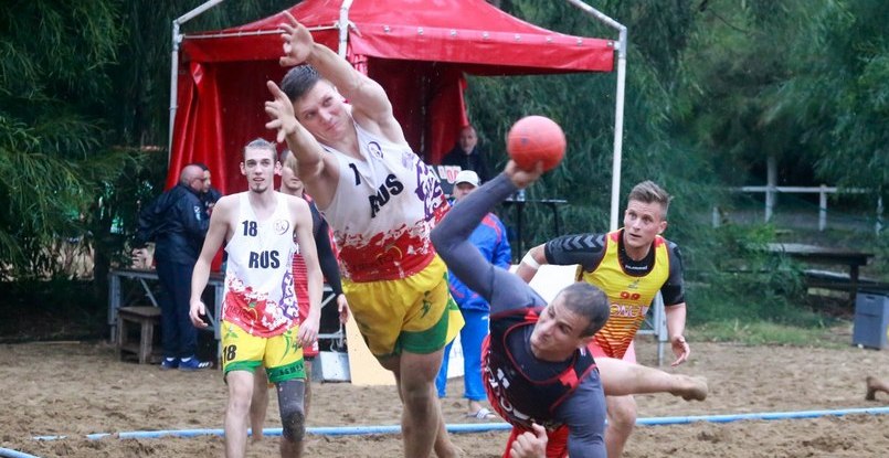 Пляжный гандбол. Известны все пары 1/4 финала Кубка чемпионов. Российский "Екатеринодар" завтра сыграет с голландским клубом "Хиекка"