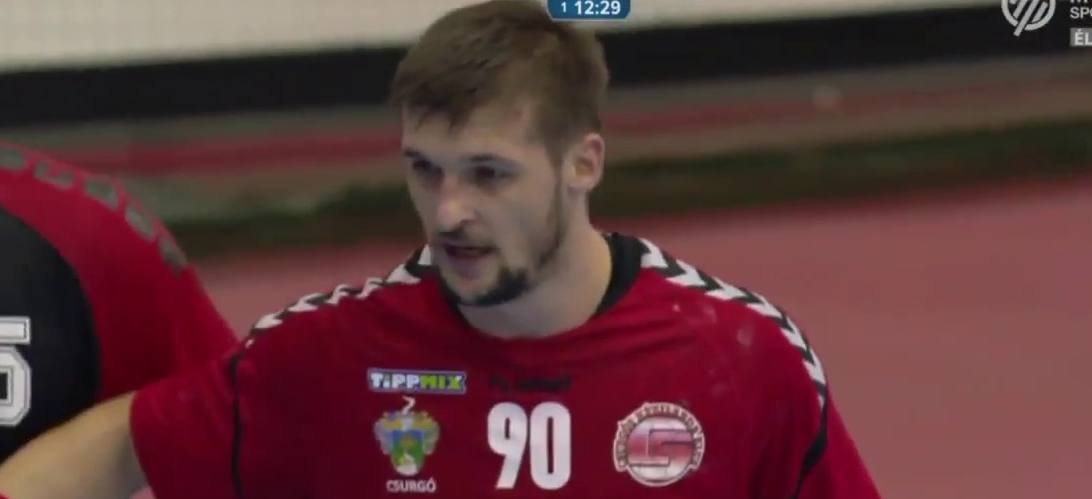 Официально. Белорусский правый полусредний Олег Астрашапкин покинет венгерский "Чурго" и станет игроком московского ЦСКА