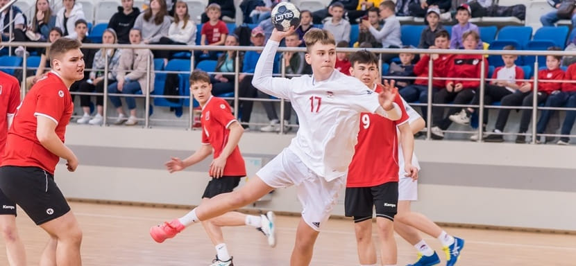 Турнир в Минске (U-16). Белорусско-российский финал: за главный приз соревнований поспорят команда РЦОР и юноши из Москвы