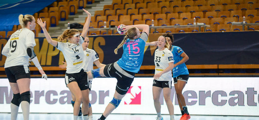 Балканы. Линейная Валентина Клеменчич продлила контракт со словенским "Кримом"