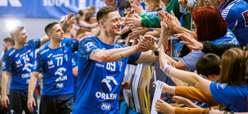 Российский разыгрывающий Дмитрий Житников покинул "Вислу". Он выступал за команду с 2021 года и дважды выиграл чемпионат Польши