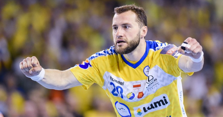 Польша. У ветерана "Виве" Мариуша Юркевича подозрение на разрыв связок колена. Сезон для 38-летнего гандболиста завершен