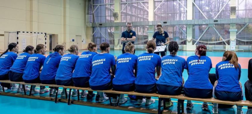 Алёна Баландина из "Ростова", Ангелина Жукова из "Лады" и ещё 19 гандболисток вызваны в молодёжную сборную России на сбор в Звенигороде