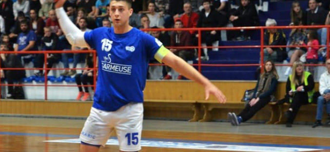 Балканы. Сербский полусредний Милан Павлович уехал из Израиля после шести сезонов в клубе "Рамат-ха-Шарон"