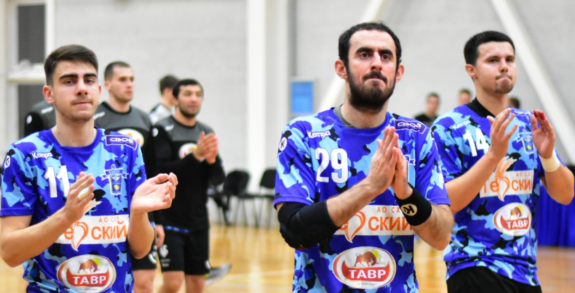 Кубок России. Определились три четвертьфиналиста турнира. Третьим в воскресенье стал ставропольский "Виктор"