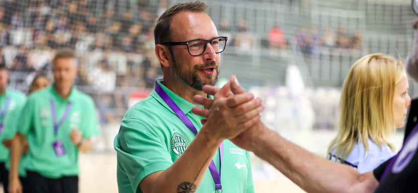 Датский "Бьеррингбро" продлил контракт с главным тренером Мартином Альбертсеном