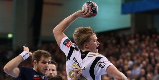 Денер Яанимаа переходит в "Мотор" — эстонский полусредний подписал с клубом контракт на два года